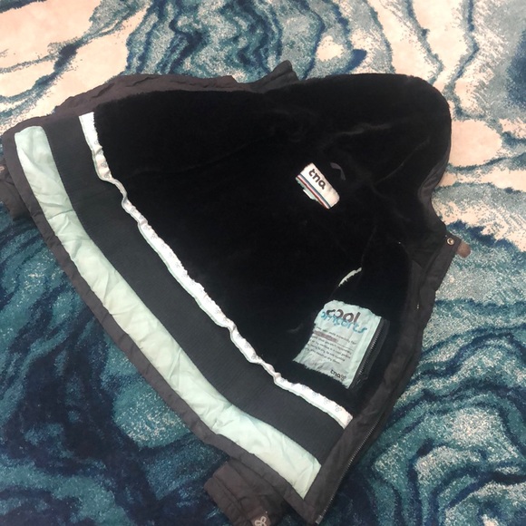 TNA JACKET ✨ - Picture 3 of 5